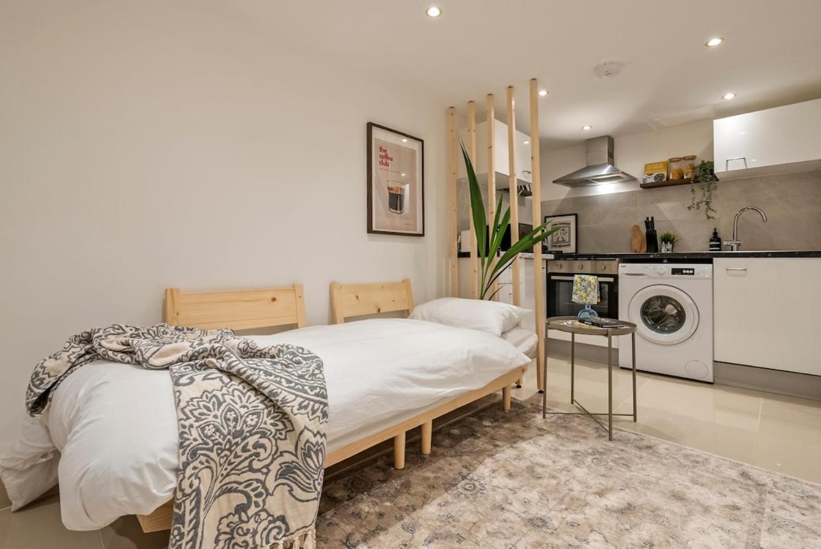Chic Hideaway In Little Venice Appartamento
